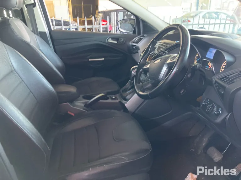 2013 Ford Kuga Used VIN WF0AXXWPMADR83063 – photo 18