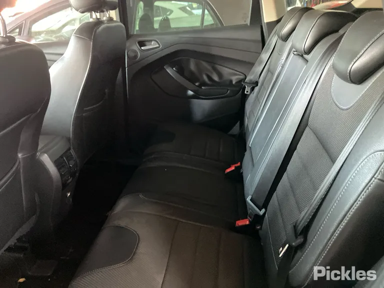 2013 Ford Kuga Used VIN WF0AXXWPMADR83063 – photo 22