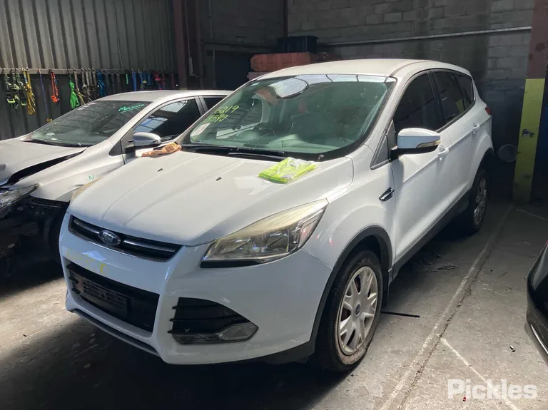 2016 Ford Kuga Used VIN WF0AXXWPMAGD01628 – dashboard