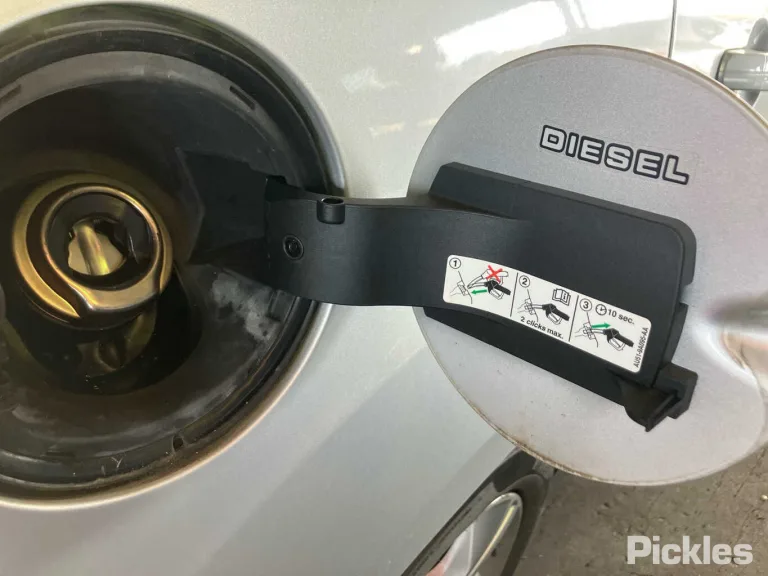 2012 Ford Focus Damaged VIN WF0MXXGCBMBM87557 – undercarriage 2012 Ford Focus Damaged VIN WF0MXXGCBMBM87557 – undercarriage