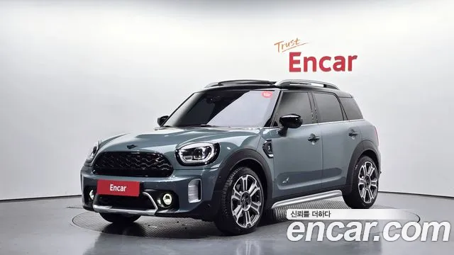 2022 Mini Cooper S Countryman ALL4 Classic Sold VIN WMW11BS07N3P16679 – interior seats