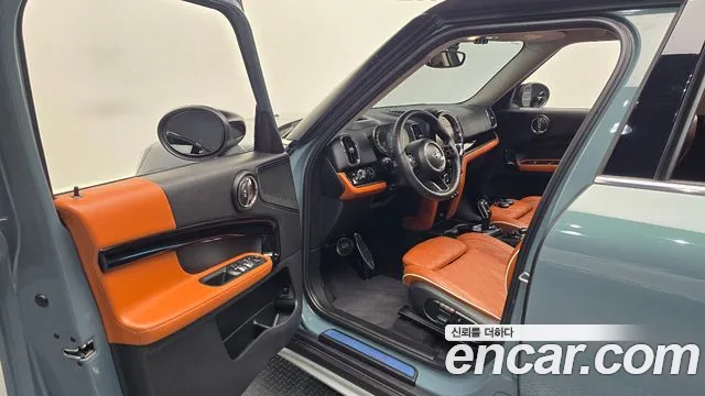 2022 Mini Cooper S Countryman ALL4 Classic Sold VIN WMW11BS07N3P16679 – trunk area