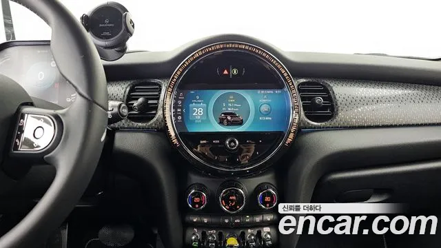 2023 Mini Cooper Electric SE Electric Sold VIN WMW11DJ00P2U23714 – photo 13 2023 Mini Cooper Electric SE Electric Sold VIN WMW11DJ00P2U23714 – photo 13