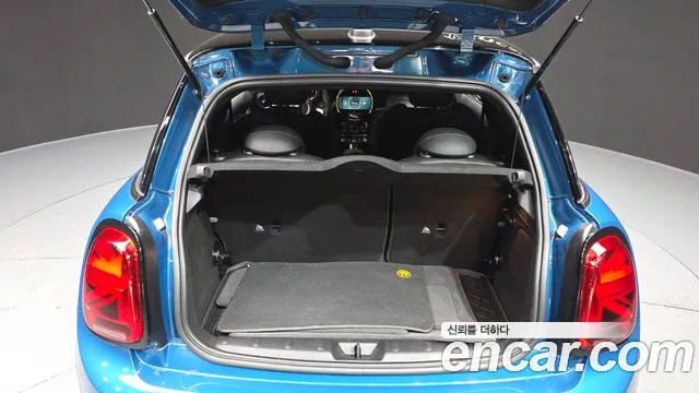 2024 Mini Cooper Electric SE Electric Sold VIN WMW11DJ00R2U51015 – photo 22 2024 Mini Cooper Electric SE Electric Sold VIN WMW11DJ00R2U51015 – photo 22
