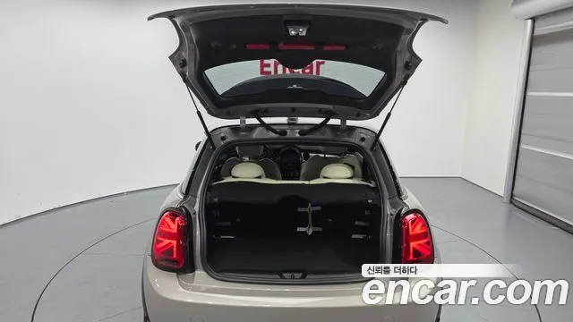 2022 Mini Cooper Electric Gen ZE Edition Sold VIN WMW11DJ09N2S49073 – side profile