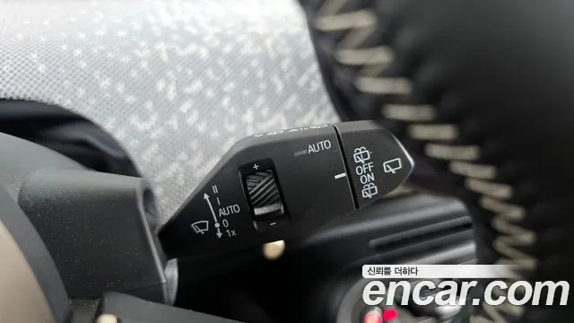2024 Mini Cooper Electric 4th Gen SE Favoured Sold VIN WMW21GC08RTA26013 – photo 26
