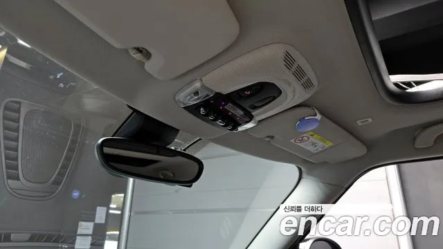 2023 Mini Cooper Countryman Classic Plus Launch Pack Sold VIN WMW31BR01P3R22176 – interior seats