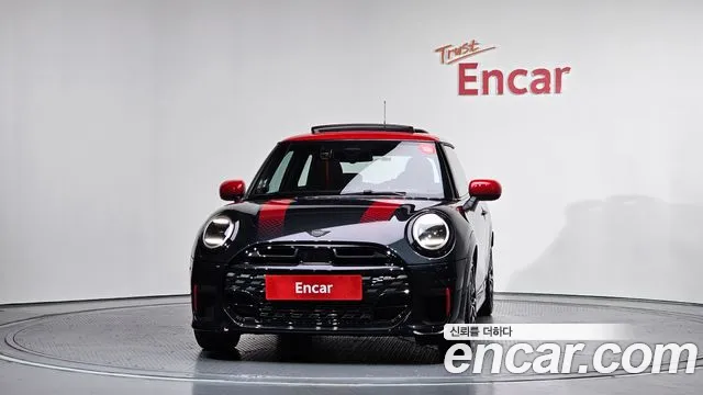 2025 Mini Cooper S 4th Gen JCW Sold VIN WMW31GD01S2X17542 – photo 12 2025 Mini Cooper S 4th Gen JCW Sold VIN WMW31GD01S2X17542 – photo 12