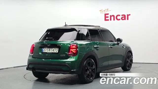 2022 Mini Cooper 5-Door Piccadilly Edition Sold VIN WMW41DK00N2P65642 – photo 12