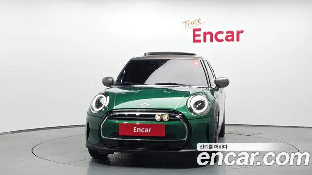 2022 Mini Cooper 5-Door Piccadilly Edition Sold VIN WMW41DK00N2P65642 – photo 13