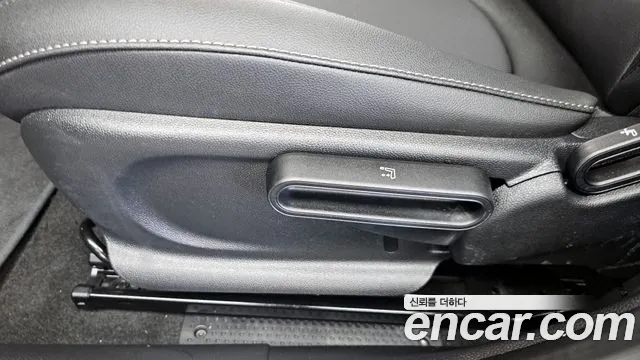 2024 Mini Cooper 5Door Classic Sold VIN WMW41DK00R2U59031 – trunk area 2024 Mini Cooper 5Door Classic Sold VIN WMW41DK00R2U59031 – trunk area