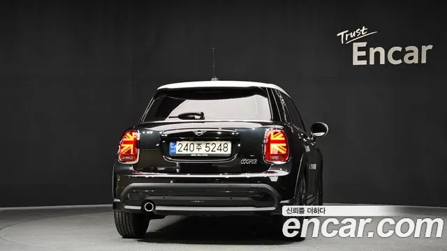 2024 Mini Cooper 5Door Classic Sold VIN WMW41DK00R2U59031 – photo 31 2024 Mini Cooper 5Door Classic Sold VIN WMW41DK00R2U59031 – photo 31