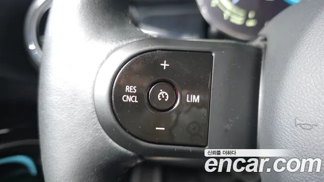 2024 Mini Cooper 5Door Classic Sold VIN WMW41DK07R2U78966 – interior seats