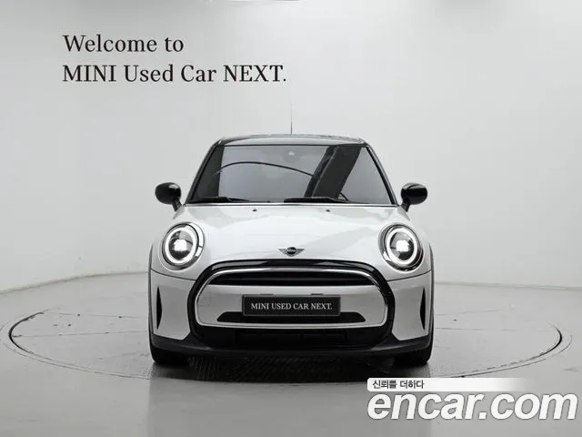 2023 Mini Cooper 5Door Classic Sold VIN WMW41DK09P2U25666 – odometer reading