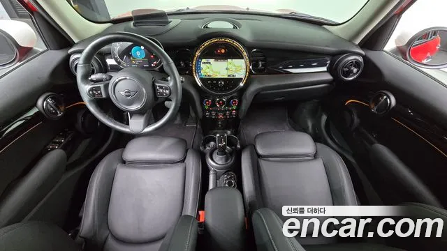 2024 Mini Cooper 5Door Classic Sold VIN WMW41DK09R2U53566 – dashboard