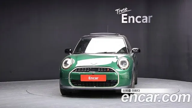 2025 Mini Cooper S 4th Gen 5 Door Favoured Sold VIN WMW51GD04S2W61668 – photo 16