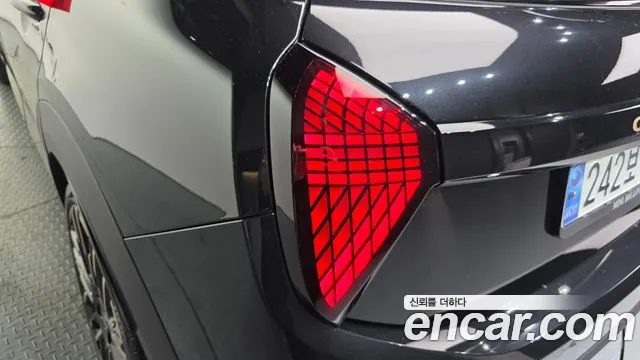 2025 Mini Cooper S 4th Gen 5 Door Favoured Sold VIN WMW51GD08S2W59518 – exterior detail 2025 Mini Cooper S 4th Gen 5 Door Favoured Sold VIN WMW51GD08S2W59518 – exterior detail