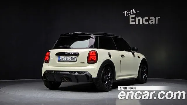 2022 Mini Cooper S Jcw Sold VIN WMW81DH06N2R17089 – front exterior