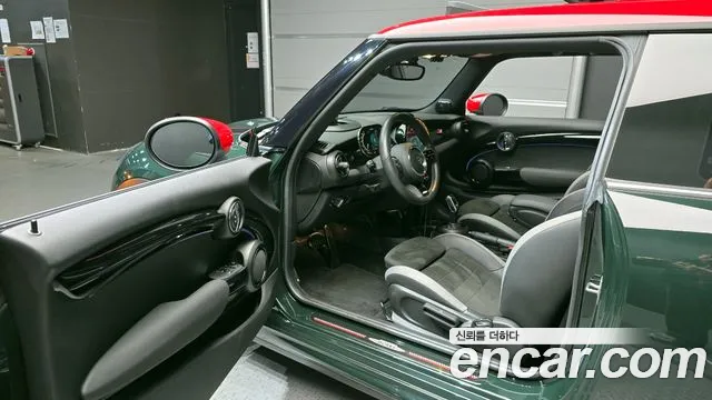 2022 Mini Cooper S JCW Sold VIN WMW81DH07N2S16495 – dashboard 2022 Mini Cooper S JCW Sold VIN WMW81DH07N2S16495 – dashboard