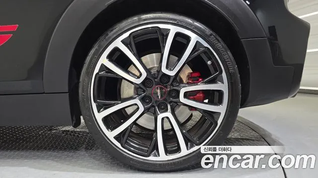 2023 Mini Cooper S Clubman JCW Sold VIN WMWJZ9109P2T30700 – photo 29