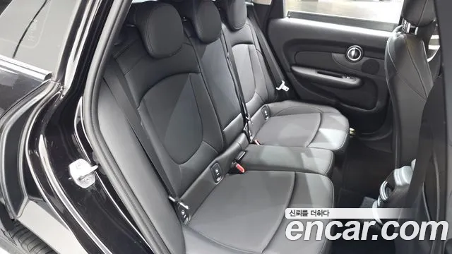 2019 Mini Cooper Clubman Standard Sold VIN WMWLN5103K2L03742 – front exterior