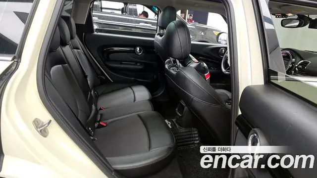 2017 Mini Cooper D Clubman Standard Sold VIN WMWLR9108H2E67785 – photo 28