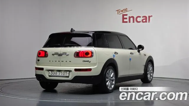 2017 Mini Cooper D Clubman Standard Sold VIN WMWLR9108H2E67785 – photo 30