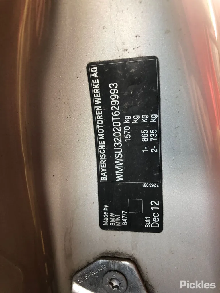 2013 Mini Cooper Used VIN WMWSU32020T629993 – photo 11