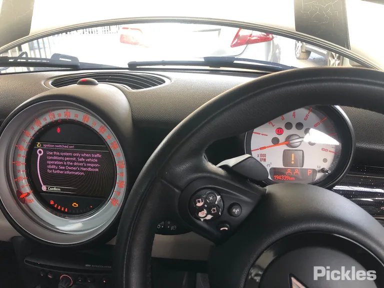 2013 Mini Cooper Used VIN WMWSU32020T629993 – photo 17