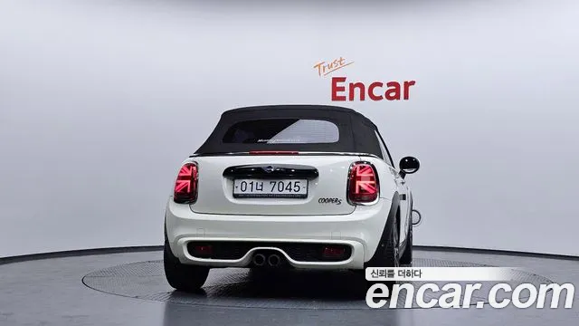 2019 Mini Cooper S Convertible Standard Sold VIN WMWWG910XK3A89750 – photo 25