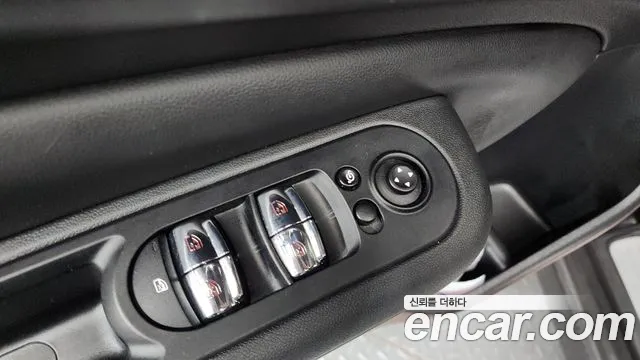 2021 Mini Cooper Clubman Standard Sold VIN WMWXJ3108M2P40351 – photo 21