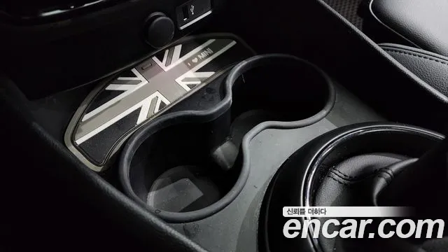 2019 Mini Cooper D Clubman Standard Sold VIN WMWXK5100KTN60698 – photo 27