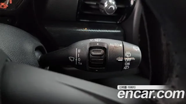 2019 Mini Cooper D Clubman Standard Sold VIN WMWXK5100KTN60698 – photo 29