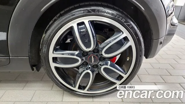 2018 Mini Cooper S JCW Sold VIN WMWXM9101J2F98689 – exterior detail 2018 Mini Cooper S JCW Sold VIN WMWXM9101J2F98689 – exterior detail