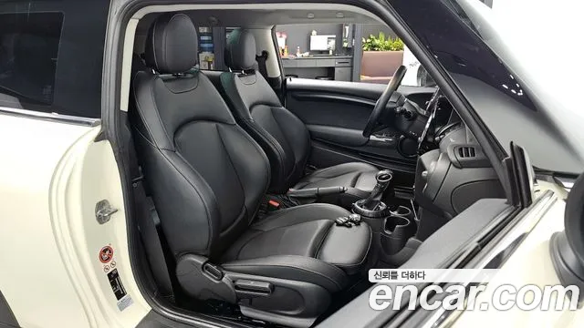 2018 Mini Cooper D Standard Sold VIN WMWXN3102J2E01359 – front exterior