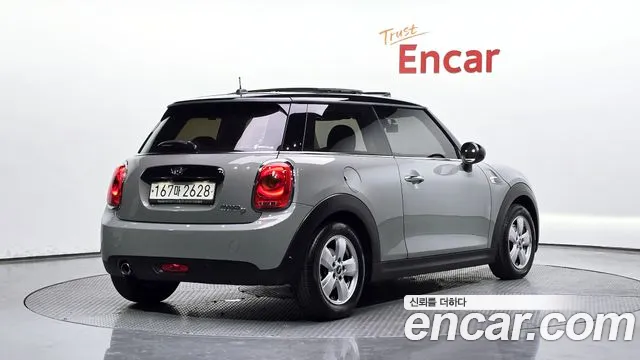 2018 Mini Cooper D Standard Sold VIN WMWXN3107J2E02068 – photo 13