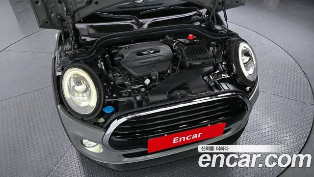 2018 Mini Cooper D Standard Sold VIN WMWXN3107J2E02068 – photo 17