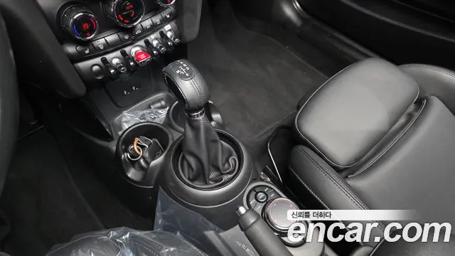 2019 Mini Cooper HIGH Sold VIN WMWXP5106K2L33460 – trunk area