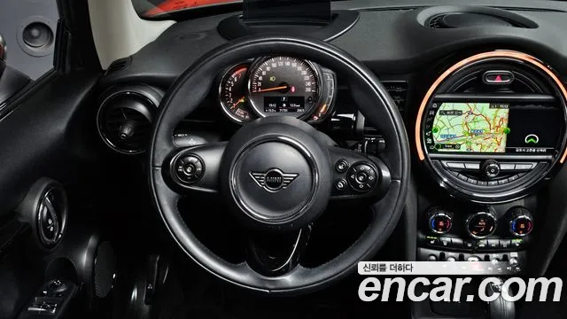 2019 Mini Cooper High Sold VIN WMWXP5108K2H92931 – front exterior