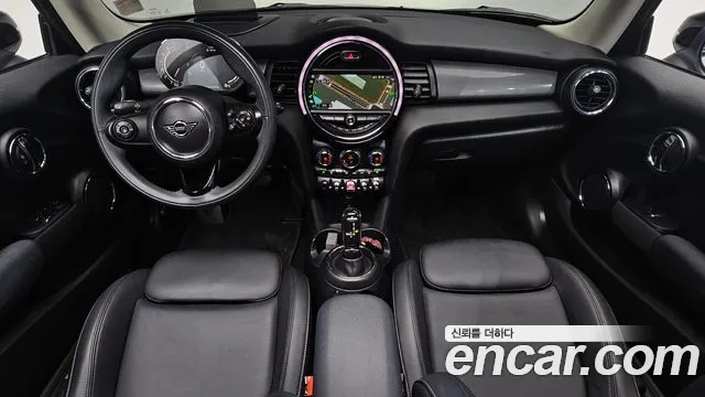 2021 Mini Cooper HIGH Sold VIN WMWXR7106M2N95911 – trunk area