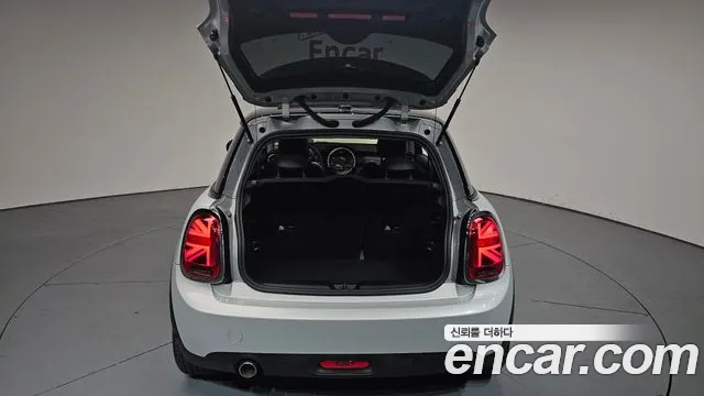 2021 Mini Cooper HIGH Sold VIN WMWXR7106M2N95911 – photo 15