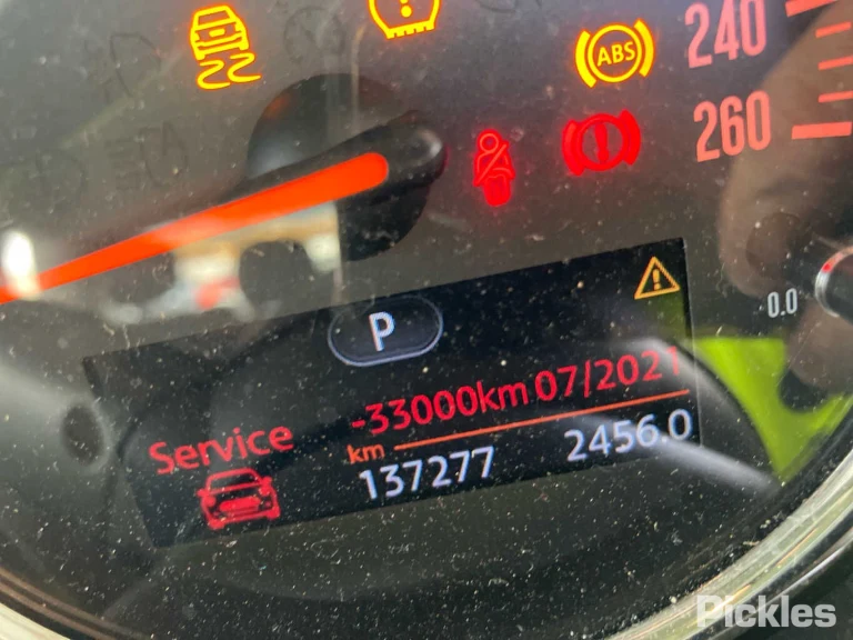 2015 Mini Hatch Damaged VIN WMWXT32090T855313 – dashboard