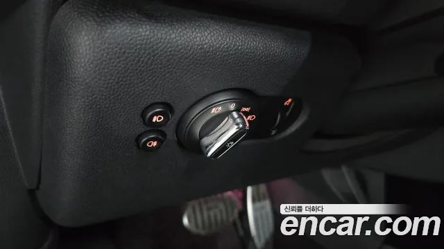 2018 Mini Cooper 5Door Standard Sold VIN WMWXU1100J2G06069 – trunk area