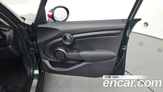 2019 Mini Cooper 5Door Standard Sold VIN WMWXU1101K2H33978 – photo 22