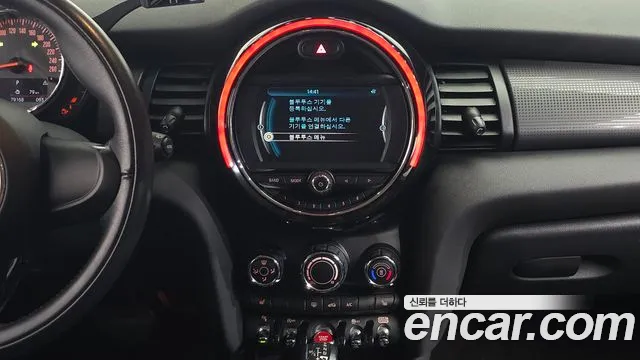 2018 Mini Cooper Standard Sold VIN WMWXU1102J2H33339 – photo 24