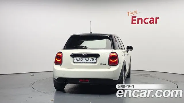 2018 Mini Cooper Standard Sold VIN WMWXU1102J2H33339 – photo 28
