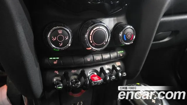 2018 Mini Cooper Standard Sold VIN WMWXU1102J2H33339 – photo 29