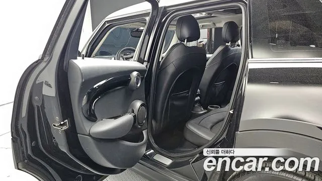 2018 Mini Cooper 5Door HIGH Sold VIN WMWXU1106J2G05993 – photo 18