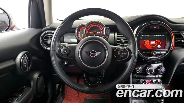2019 Mini Cooper 5door Standard Sold VIN WMWXU1106K2H34981 – front exterior 2019 Mini Cooper 5door Standard Sold VIN WMWXU1106K2H34981 – front exterior
