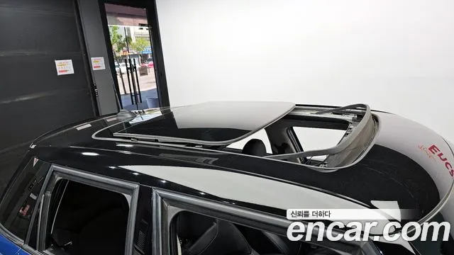 2018 Mini Cooper S 5Door Standard Sold VIN WMWXU3105J2D46893 – side profile